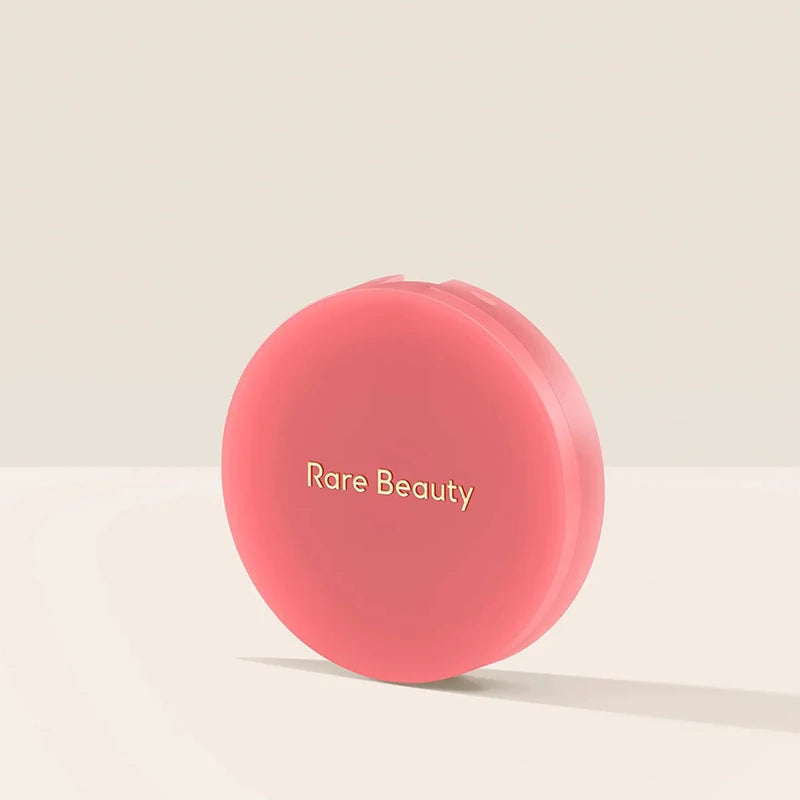 Rare Beauty The Cream To Powder Blush Has A Dreamy Color and A Long-lasting, Blurry Matte Effect Skin Texture Isn't Emphasized